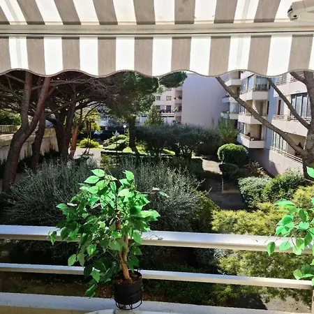Apartment Le Nautilus Saint-Raphael (Var)